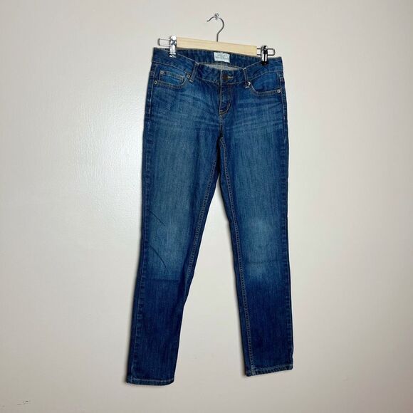 CLEARANCE! Aeropostale Bayla Jeans Size 3/4 Short EUC - Picture 1 of 4